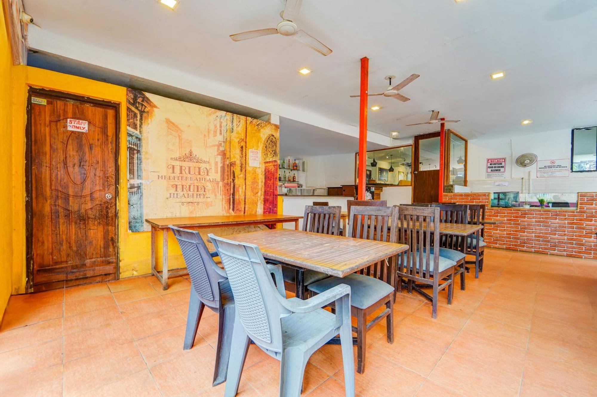 Super Townhouse Calangute - Baga Circle Formerly Park Avenue المظهر الخارجي الصورة